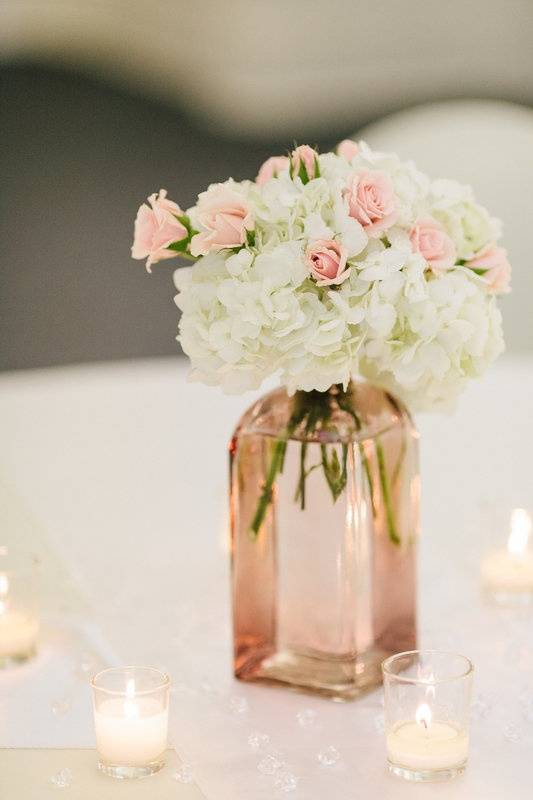 5 Stunning and Simple Wedding Centerpieces - Wedding Fanatic