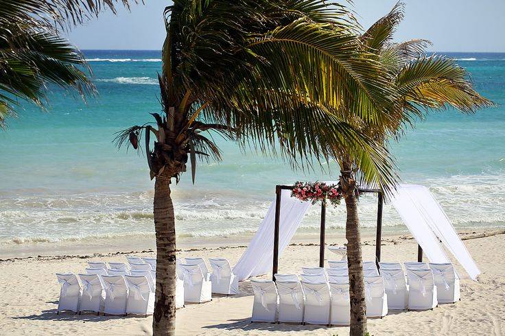 Tips for Putting Together a Last Minute Destination Beach Wedding