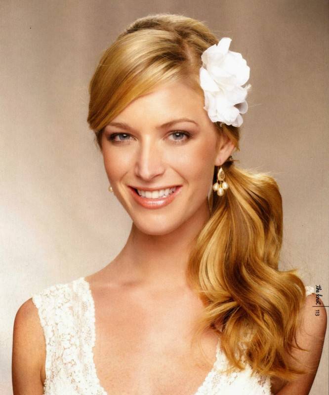 Side-Ponytails-for-Wedding