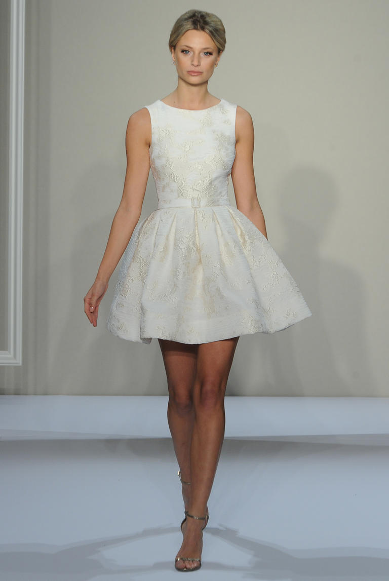 Beautiful Short Summer Wedding Dresses You Have to See