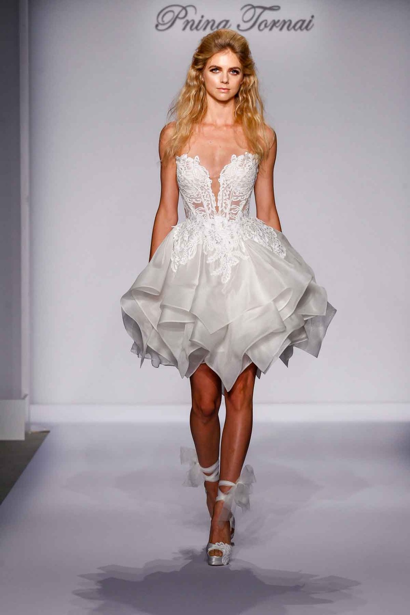 Beautiful Short Summer Wedding Dresses You Have to See