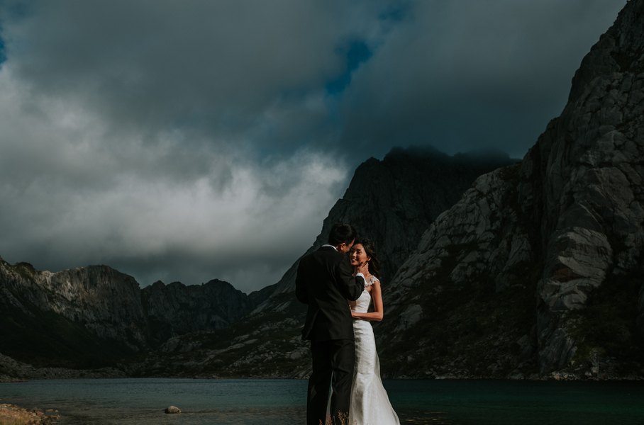Pre Wedding Shoot In The Amazing Lofoten Islands