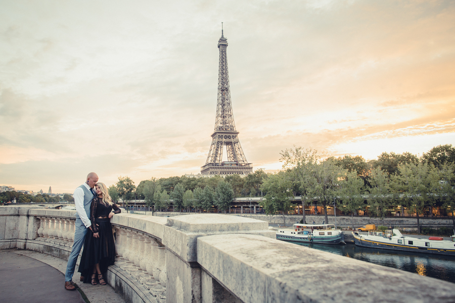 Alternative Couple Photo Session in Paris