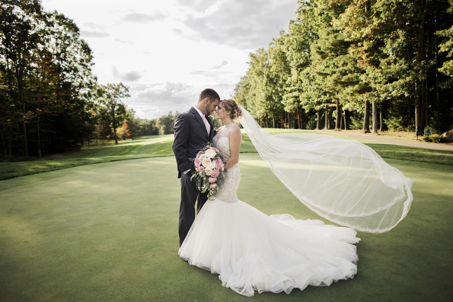 Sweet Summer Ratcliff Wedding