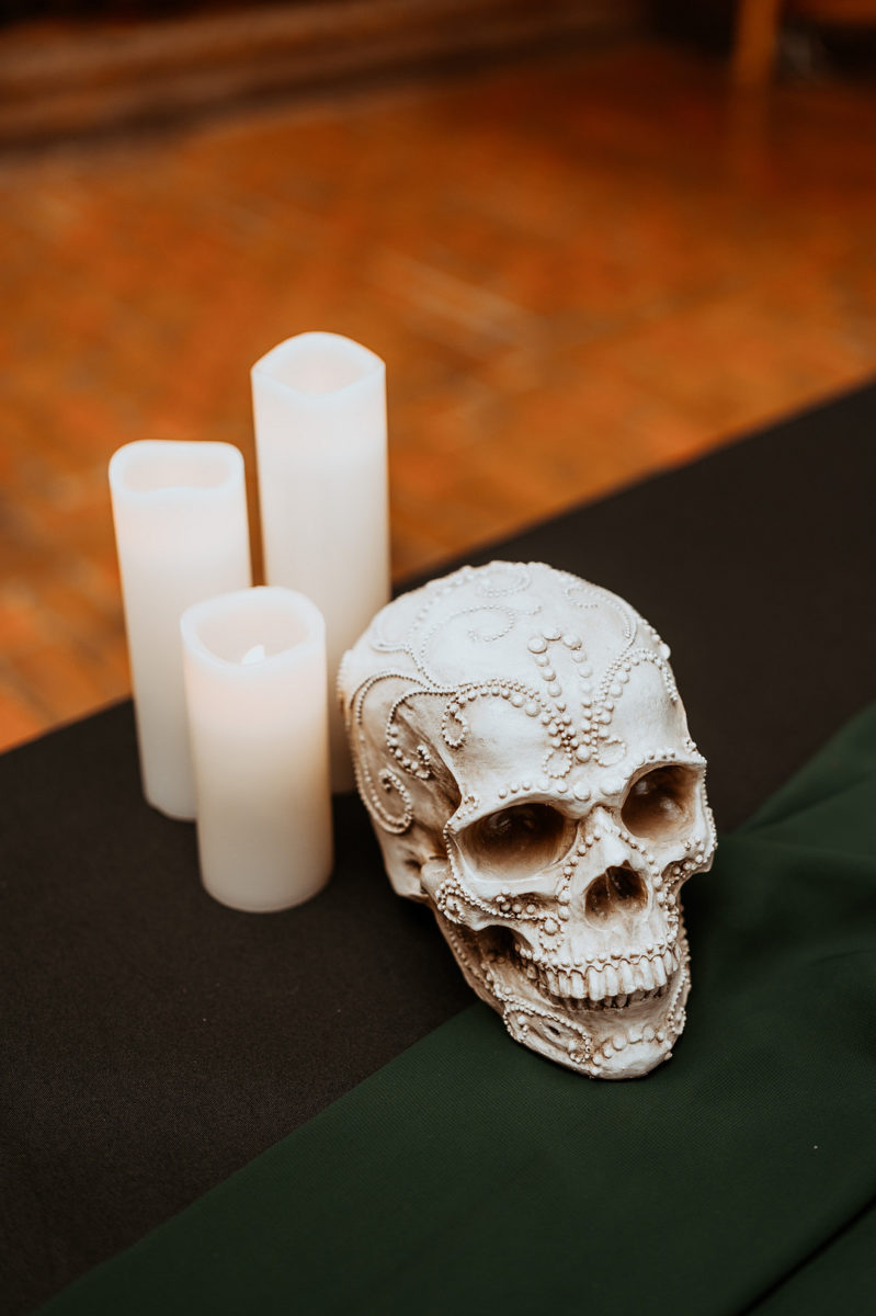 Cigars and Skulls: An Offbeat Pacific Northwest Wedding