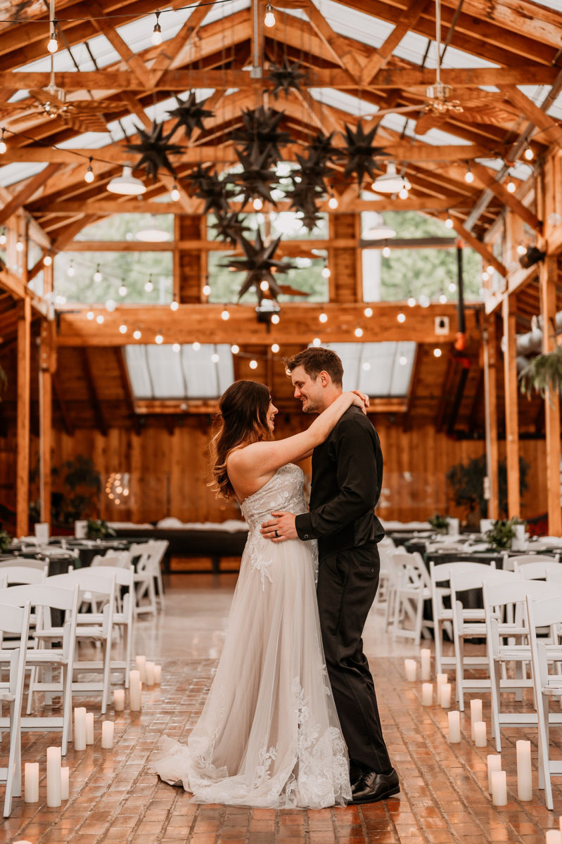 Cigars and Skulls: An Offbeat Pacific Northwest Wedding