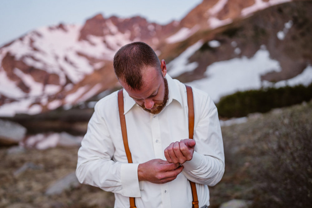 Sunrise Hiking and Picnic Elopement in Colorado