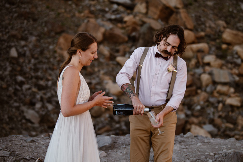 Stunning Sunrise Oregon Mountain Elopement