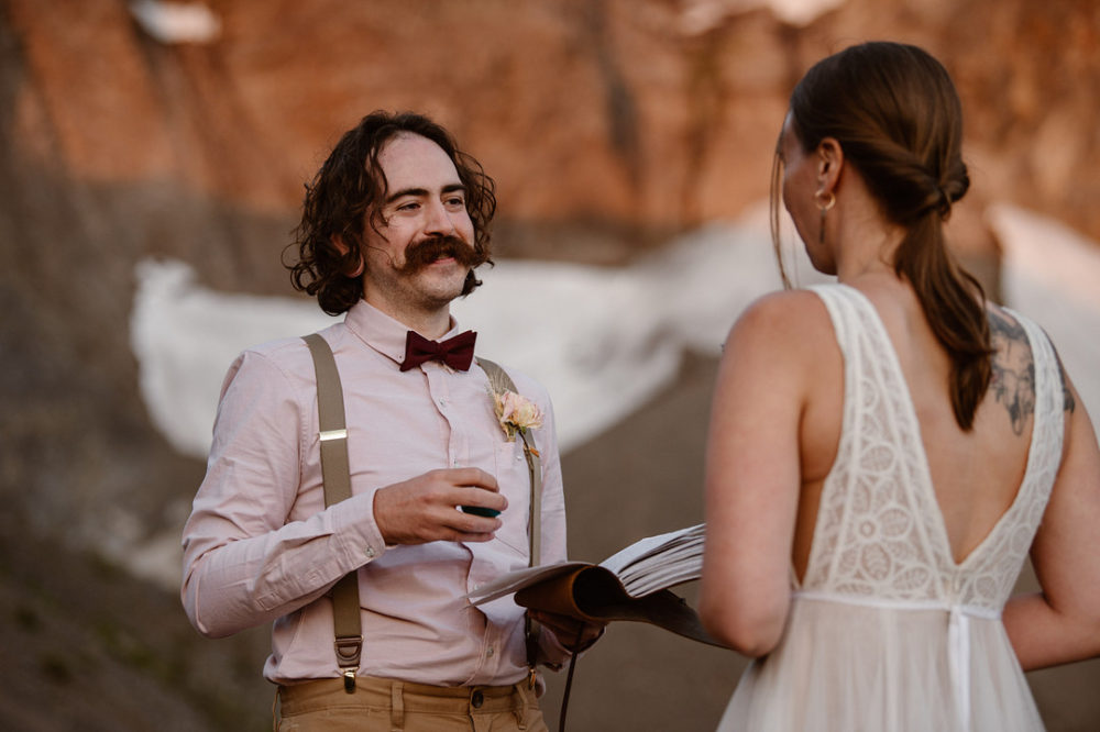 Stunning Sunrise Oregon Mountain Elopement