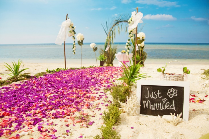 How to Put Together the Perfect Look for a Beach Wedding