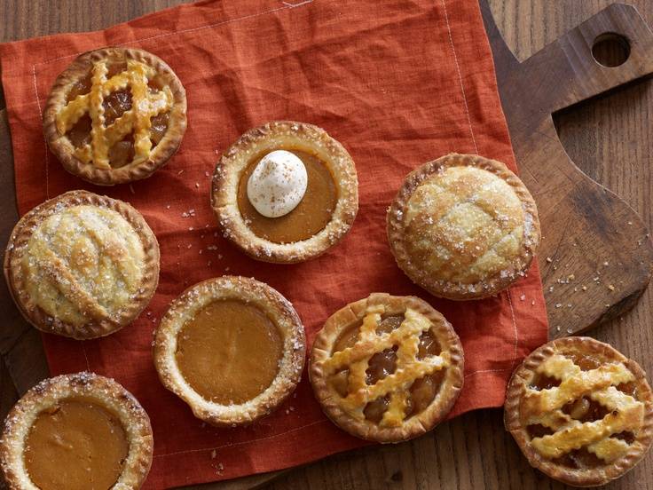 Mini Fall Theme Pies