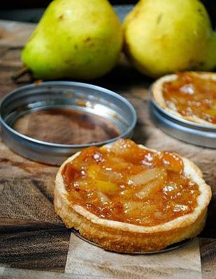 Tiny Pies Made with Genius “Springform” Pans