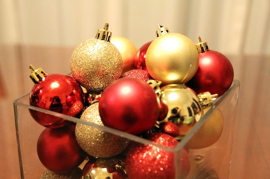 Adorable Fall or Winter Glam Wedding Centerpieces Ornament Centerpieces