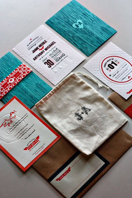 5 Wedding Invitation Tips You May Not Know