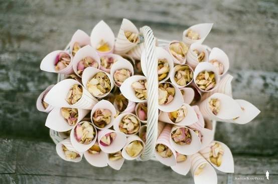 Make Your Own Dried Flower Confetti