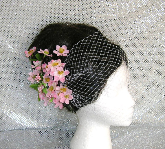 Beautiful Bridal Hair Fascinators for the Big Day