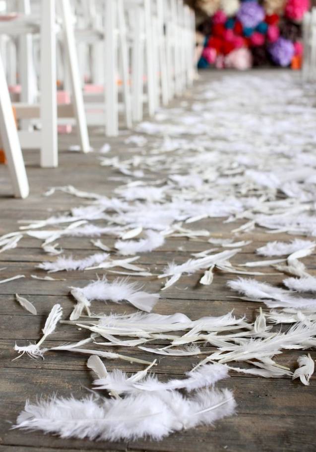 6 Wedding Aisle Ideas