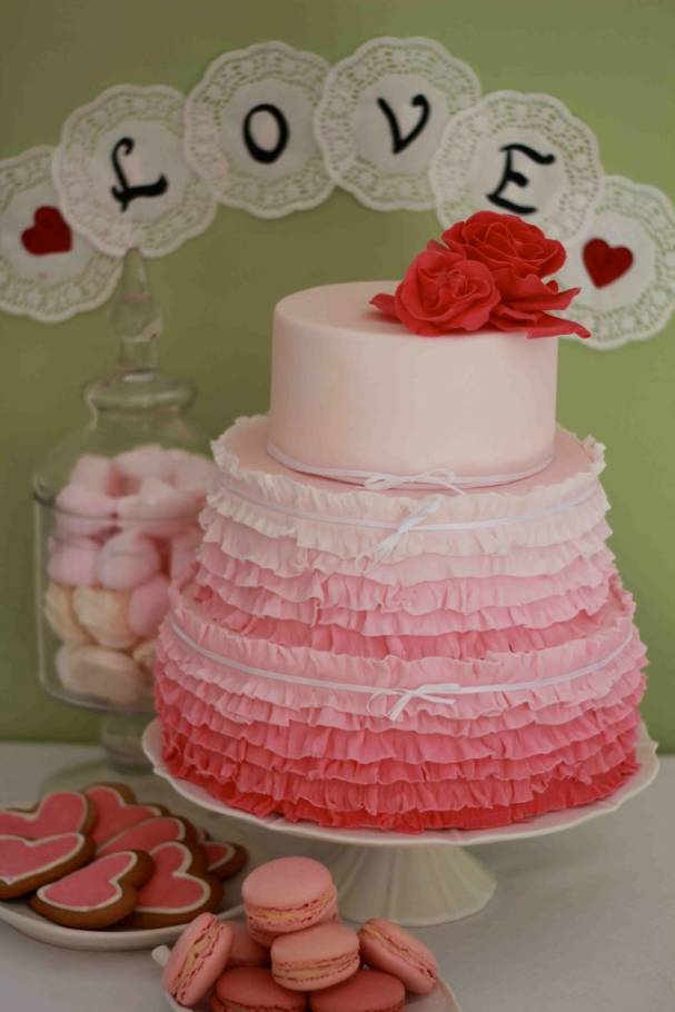 Gorgeous Pink Wedding Cakes Photo Gorgeous Pink Wedding Cakes