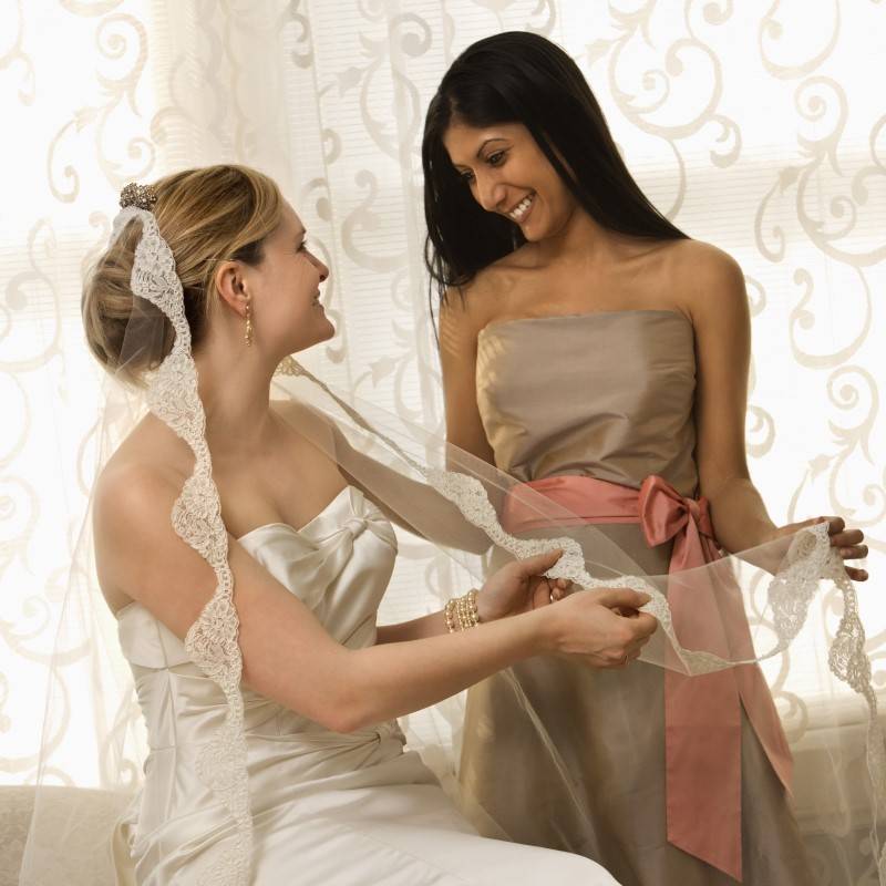 What to do if Your Maid of Honor Doesn’t Have a Clue