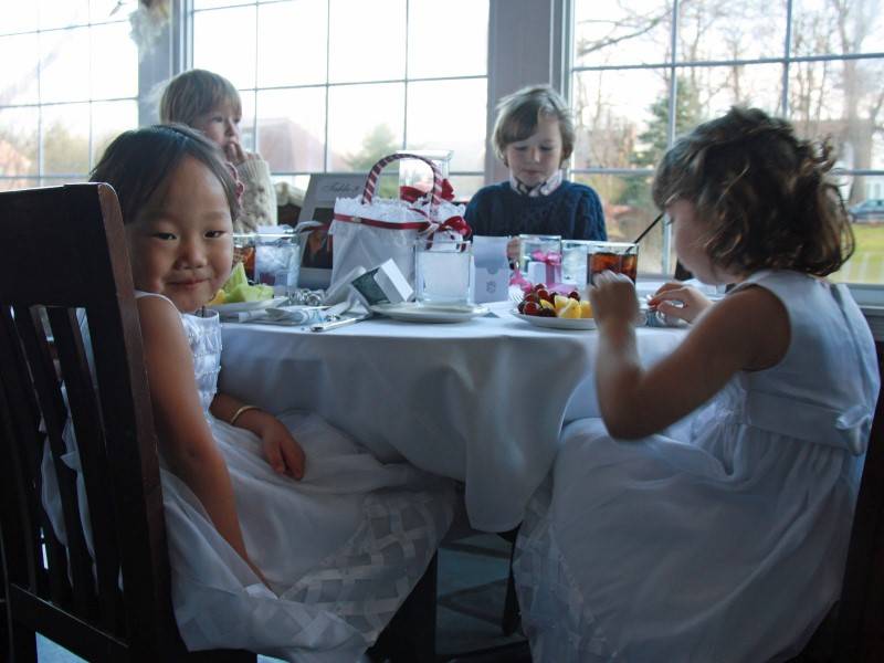 Ideas for the Wedding Reception Kids Table