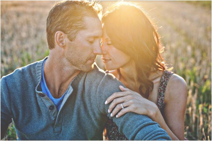 6 Beautiful Spring Engagement Photo Ideas