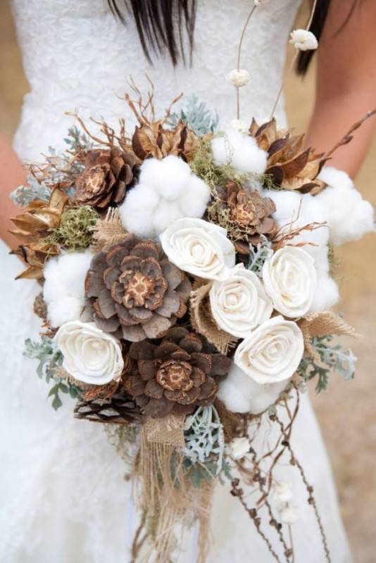 Gorgeous Winter Wedding Bouquet Ideas