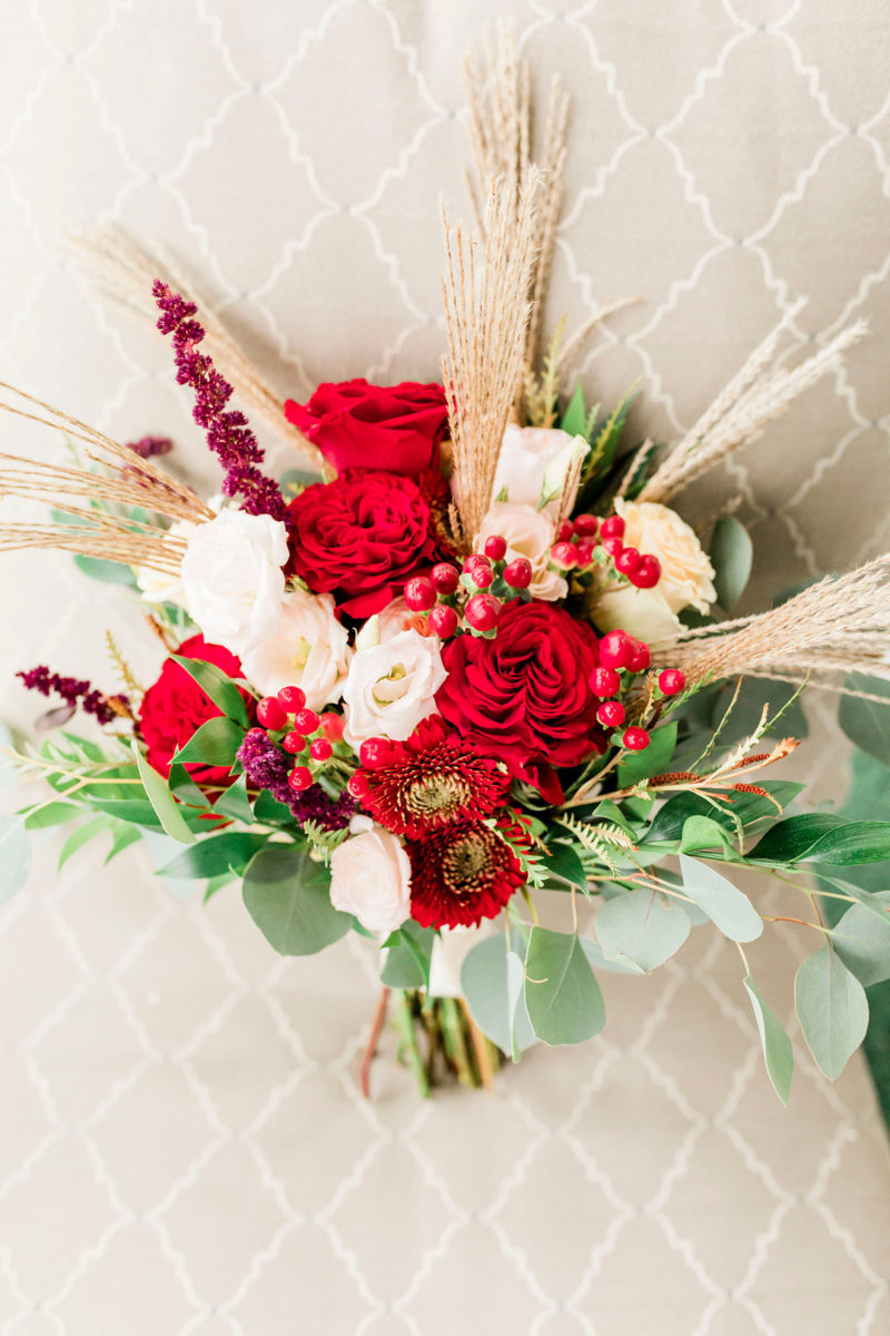 This Couple Had The Biggest Bridal Party Weve Seen!