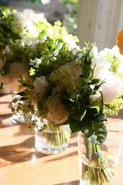 Why You’re Paying Your Local Florist TOO MUCH for Wedding Flowers