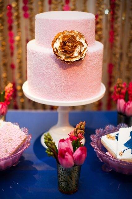 5 Elegant Wedding Shower Cakes