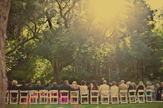 What to Do When Wedding Guest Run Ins Go Wrong Photo What to Do When Wedding Guest Run Ins Go Wrong