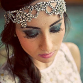 Three Wedding Ensemble Accessories Every Bride Needs Photo Three Wedding Ensemble Accessories Every Bride Needs