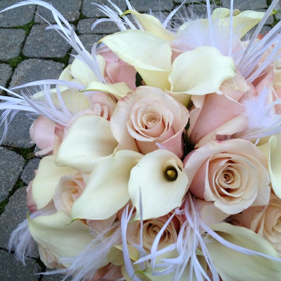 Spice Up Your Wedding Floral Arrangements