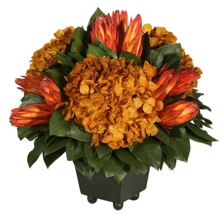 Spice Up Your Wedding Floral Arrangements