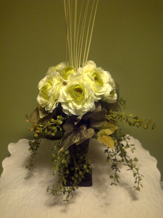 Spice Up Your Wedding Floral Arrangements