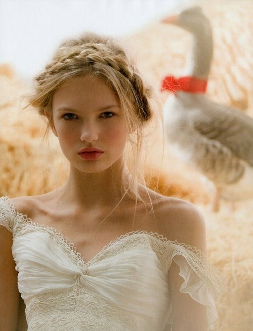 Braids for Brides: A Popular Wedding Trend for 2013