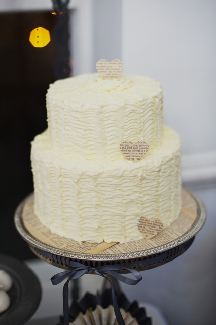 3 Essential Tips for Ordering Your Wedding Cake