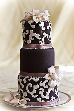 5 Stunning Chocolate Wedding Cakes