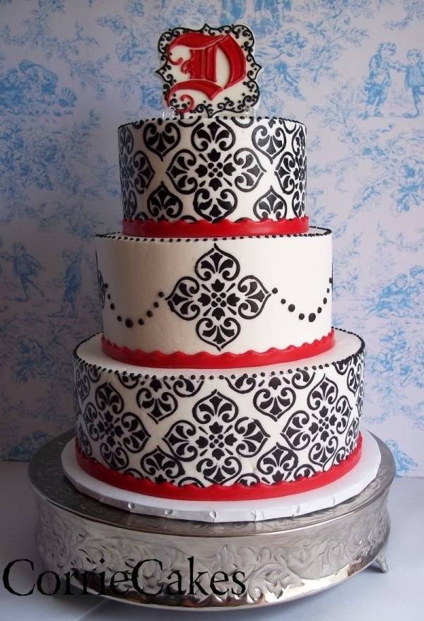 5 Outrageously Gorgeous Damask Wedding Cakes