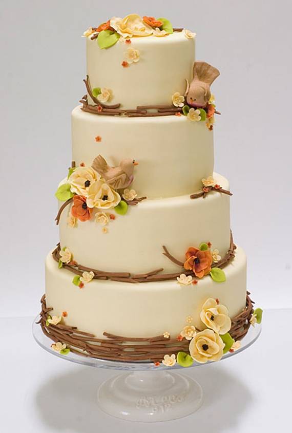 7 Charming Fall Wedding Cakes You Have to See to Believe