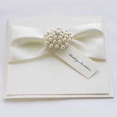A Pearl Inspired Wedding