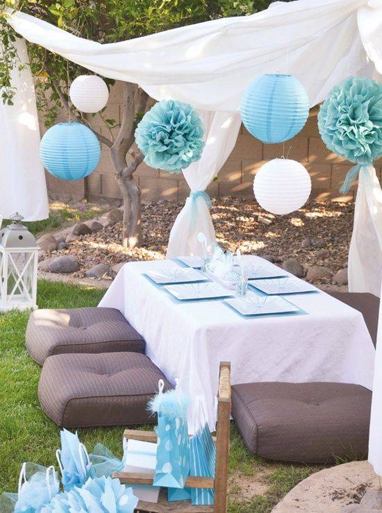 Gorgeous Outdoor Wedding Showers