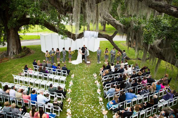 Jilian & Aron   A Gorgeous Outdoor Wedding